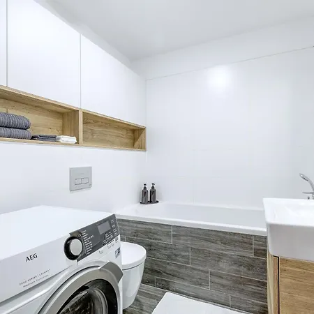 Top City View From 23rd Floor - Parking Included アパート *