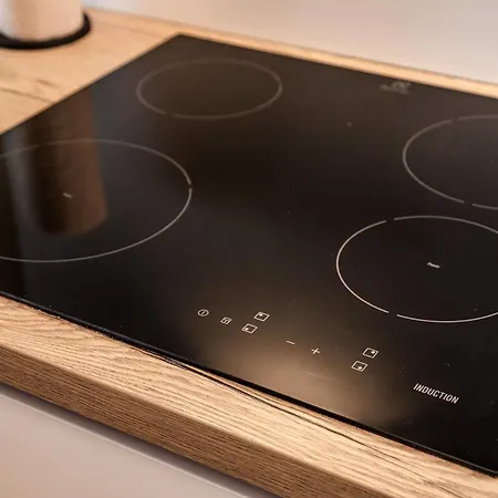 Top City View From 23rd Floor - Parking Included アパート