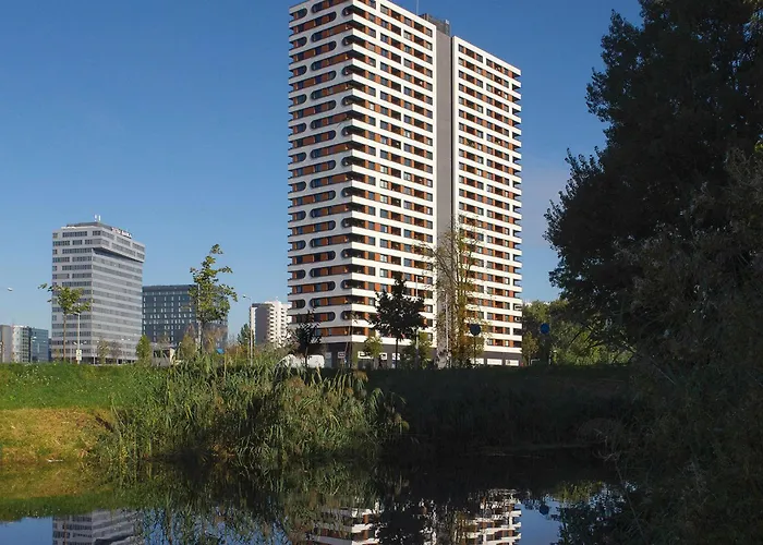Top City View From 23rd Floor - Parking Included Bratislava