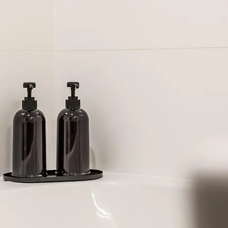 Apartment Top City View From 23rd Floor - Parking Included Pressburg