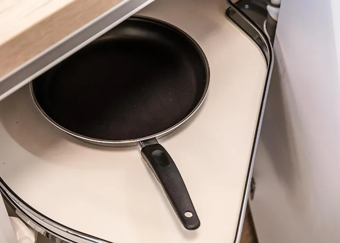 Top City View From 23rd Floor - Parking Included Appartamento Bratislava